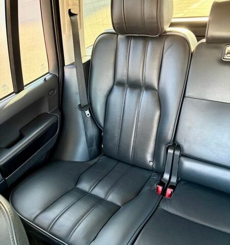 Серый Ленд Ровер Рендж Ровер, объемом двигателя 5 л и пробегом 255 тыс. км за 15350 $, фото 11 на Automoto.ua