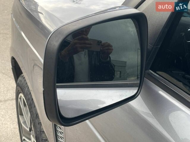Сірий Ленд Ровер Рендж Ровер, об'ємом двигуна 4.37 л та пробігом 272 тис. км за 16990 $, фото 15 на Automoto.ua