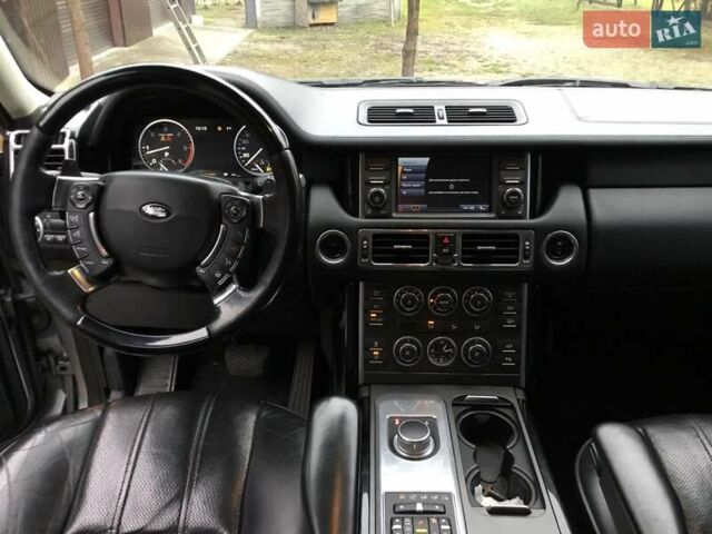 Сірий Ленд Ровер Рендж Ровер, об'ємом двигуна 4.37 л та пробігом 270 тис. км за 26000 $, фото 6 на Automoto.ua