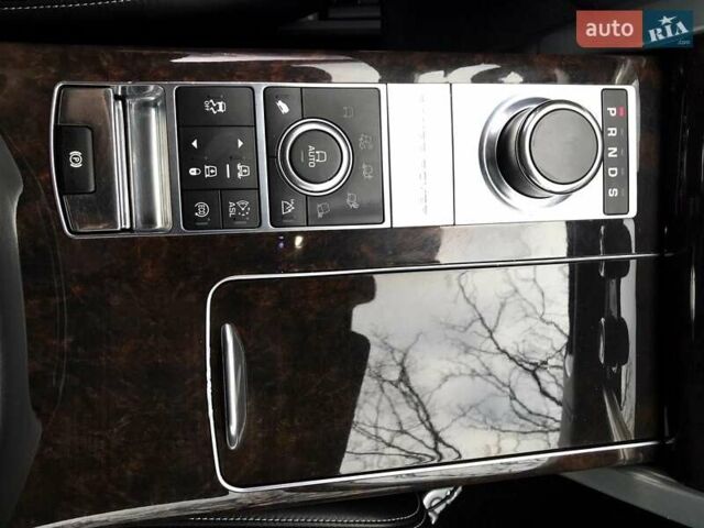 Серый Ленд Ровер Рендж Ровер, объемом двигателя 3 л и пробегом 201 тыс. км за 37900 $, фото 46 на Automoto.ua