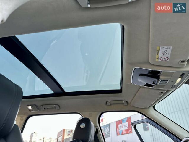 Серый Ленд Ровер Рендж Ровер, объемом двигателя 4.37 л и пробегом 100 тыс. км за 42000 $, фото 52 на Automoto.ua