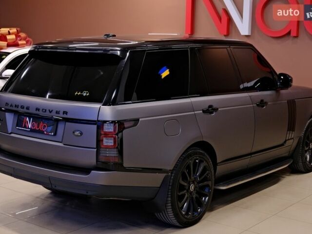 Сірий Ленд Ровер Рендж Ровер, об'ємом двигуна 4.37 л та пробігом 227 тис. км за 31900 $, фото 13 на Automoto.ua