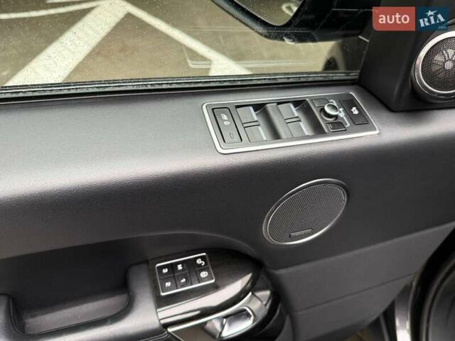 Серый Ленд Ровер Рендж Ровер, объемом двигателя 4.37 л и пробегом 271 тыс. км за 29990 $, фото 16 на Automoto.ua