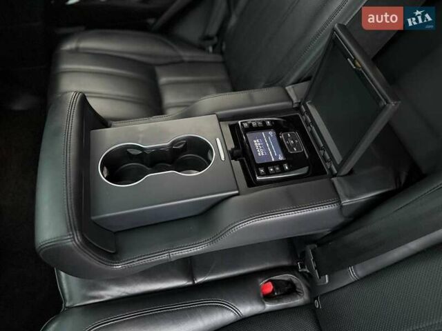 Серый Ленд Ровер Рендж Ровер, объемом двигателя 4.37 л и пробегом 207 тыс. км за 35000 $, фото 26 на Automoto.ua