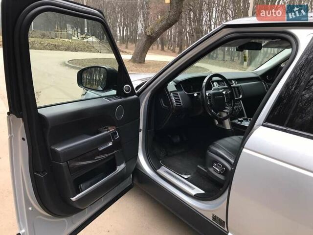 Серый Ленд Ровер Рендж Ровер, объемом двигателя 3 л и пробегом 201 тыс. км за 37900 $, фото 62 на Automoto.ua