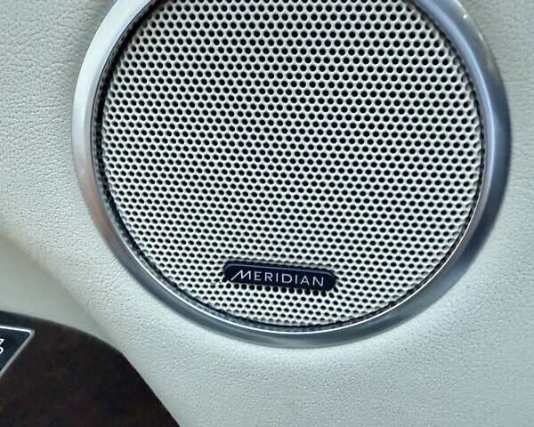 Серый Ленд Ровер Рендж Ровер, объемом двигателя 4.37 л и пробегом 210 тыс. км за 41499 $, фото 41 на Automoto.ua