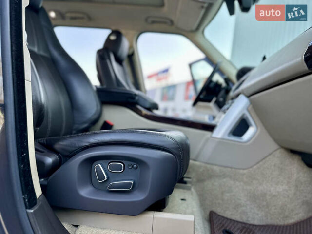 Серый Ленд Ровер Рендж Ровер, объемом двигателя 4.37 л и пробегом 100 тыс. км за 42000 $, фото 50 на Automoto.ua