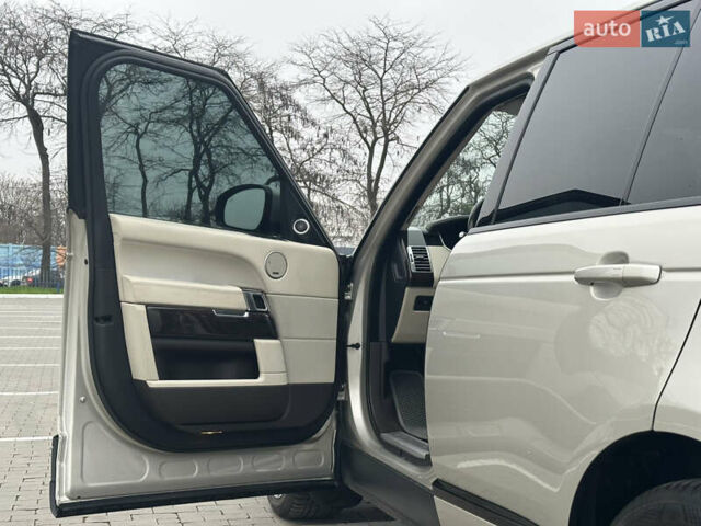 Сірий Ленд Ровер Рендж Ровер, об'ємом двигуна 4.37 л та пробігом 181 тис. км за 34500 $, фото 62 на Automoto.ua