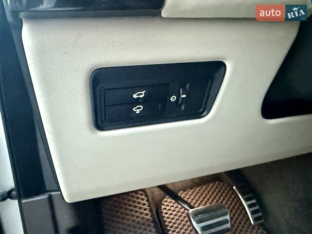 Серый Ленд Ровер Рендж Ровер, объемом двигателя 4.37 л и пробегом 210 тыс. км за 41499 $, фото 10 на Automoto.ua