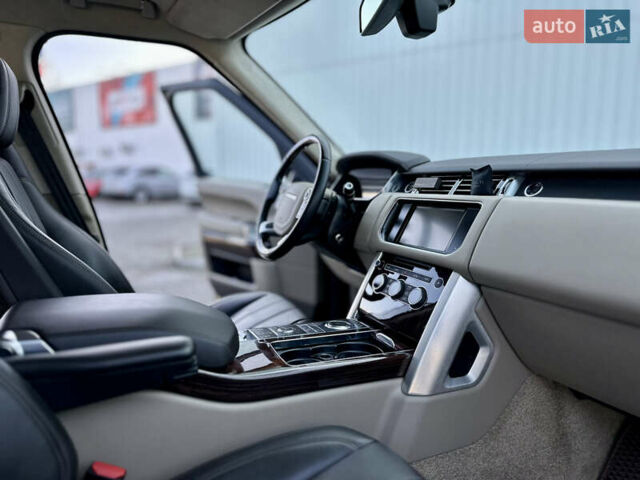 Серый Ленд Ровер Рендж Ровер, объемом двигателя 4.37 л и пробегом 100 тыс. км за 42000 $, фото 51 на Automoto.ua