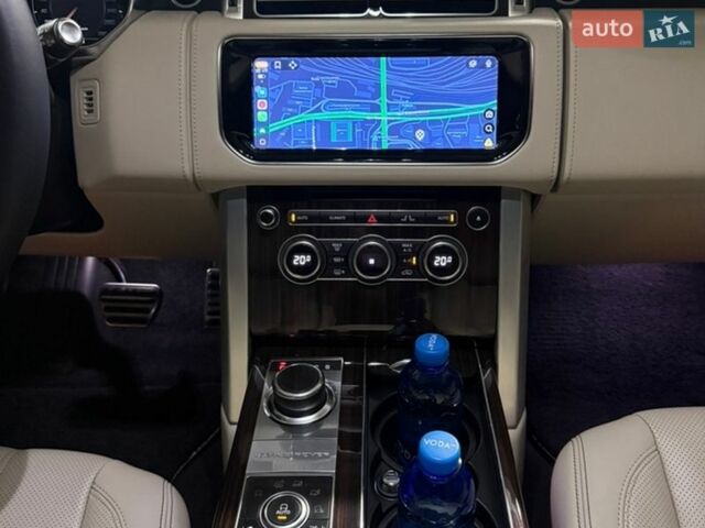 Сірий Ленд Ровер Рендж Ровер, об'ємом двигуна 5 л та пробігом 174 тис. км за 38000 $, фото 8 на Automoto.ua