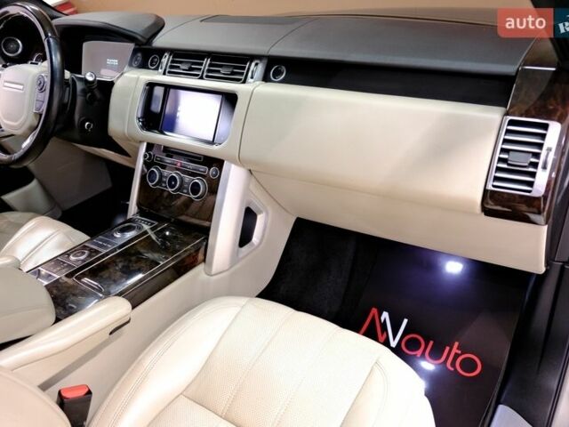 Сірий Ленд Ровер Рендж Ровер, об'ємом двигуна 4.37 л та пробігом 227 тис. км за 31900 $, фото 42 на Automoto.ua