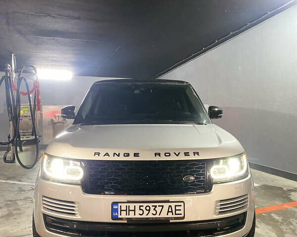 Сірий Ленд Ровер Рендж Ровер, об'ємом двигуна 3 л та пробігом 160 тис. км за 26500 $, фото 4 на Automoto.ua