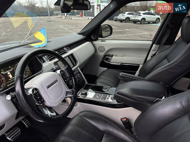 Сірий Ленд Ровер Рендж Ровер, об'ємом двигуна 4.37 л та пробігом 190 тис. км за 29500 $, фото 13 на Automoto.ua