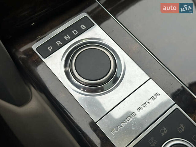 Сірий Ленд Ровер Рендж Ровер, об'ємом двигуна 4.37 л та пробігом 181 тис. км за 34500 $, фото 82 на Automoto.ua