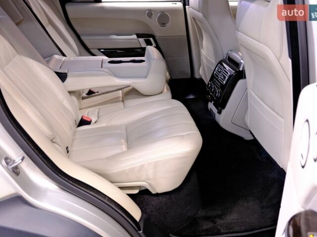 Сірий Ленд Ровер Рендж Ровер, об'ємом двигуна 4.37 л та пробігом 227 тис. км за 31900 $, фото 37 на Automoto.ua