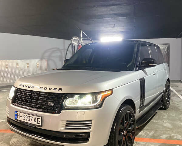 Сірий Ленд Ровер Рендж Ровер, об'ємом двигуна 3 л та пробігом 160 тис. км за 26500 $, фото 1 на Automoto.ua