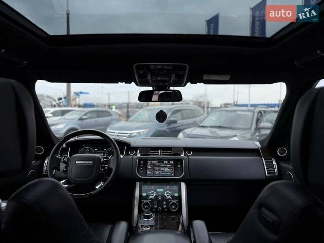 Серый Ленд Ровер Рендж Ровер, объемом двигателя 4.37 л и пробегом 207 тыс. км за 35000 $, фото 6 на Automoto.ua