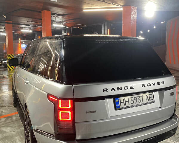 Сірий Ленд Ровер Рендж Ровер, об'ємом двигуна 3 л та пробігом 160 тис. км за 26500 $, фото 5 на Automoto.ua