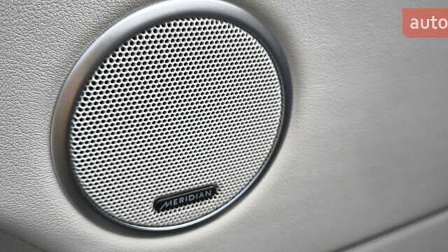 Серый Ленд Ровер Рендж Ровер, объемом двигателя 4.37 л и пробегом 136 тыс. км за 43999 $, фото 30 на Automoto.ua