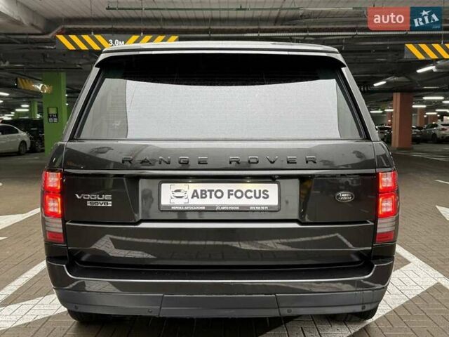 Серый Ленд Ровер Рендж Ровер, объемом двигателя 4.37 л и пробегом 271 тыс. км за 29990 $, фото 8 на Automoto.ua