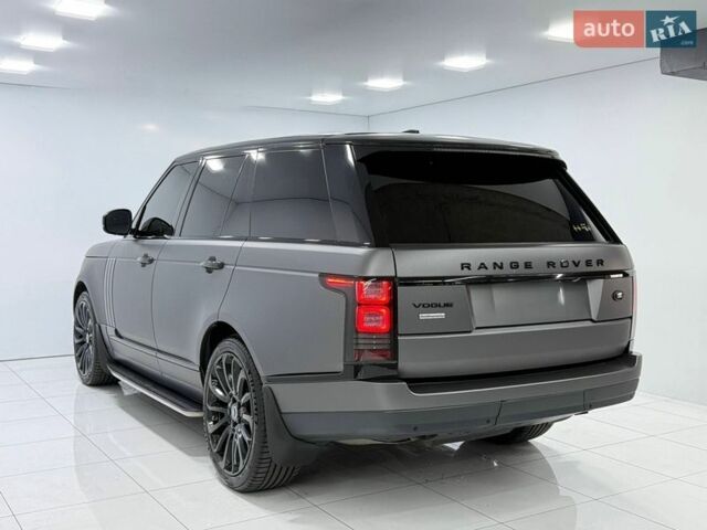 Серый Ленд Ровер Рендж Ровер, объемом двигателя 4.4 л и пробегом 230 тыс. км за 32000 $, фото 2 на Automoto.ua