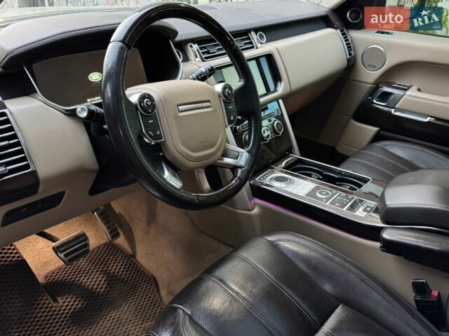 Сірий Ленд Ровер Рендж Ровер, об'ємом двигуна 5 л та пробігом 236 тис. км за 20200 $, фото 4 на Automoto.ua