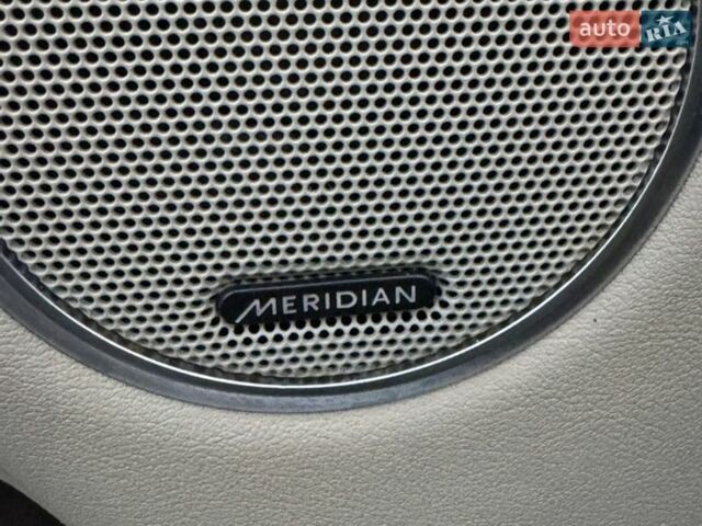 Сірий Ленд Ровер Рендж Ровер, об'ємом двигуна 5 л та пробігом 236 тис. км за 20200 $, фото 7 на Automoto.ua