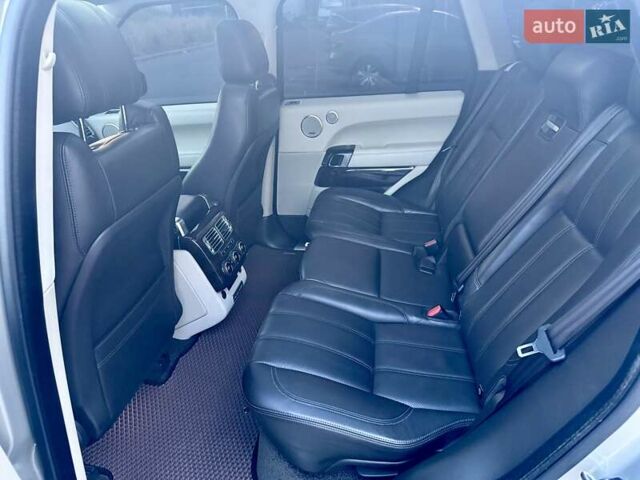 Серый Ленд Ровер Рендж Ровер, объемом двигателя 4.37 л и пробегом 210 тыс. км за 41499 $, фото 13 на Automoto.ua