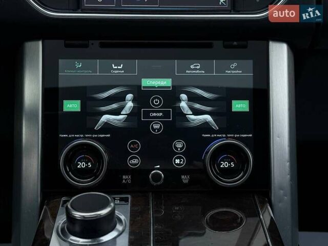 Серый Ленд Ровер Рендж Ровер, объемом двигателя 4.37 л и пробегом 207 тыс. км за 35000 $, фото 11 на Automoto.ua