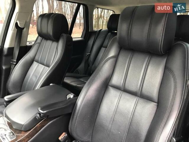 Серый Ленд Ровер Рендж Ровер, объемом двигателя 3 л и пробегом 201 тыс. км за 37900 $, фото 38 на Automoto.ua