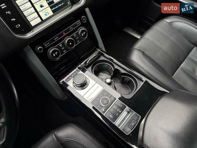 Серый Ленд Ровер Рендж Ровер, объемом двигателя 4.37 л и пробегом 271 тыс. км за 29990 $, фото 26 на Automoto.ua