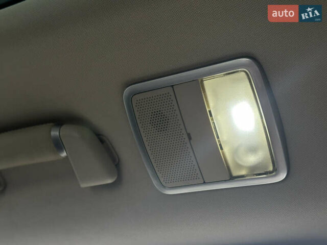 Сірий Ленд Ровер Рендж Ровер, об'ємом двигуна 4.37 л та пробігом 180 тис. км за 35500 $, фото 47 на Automoto.ua