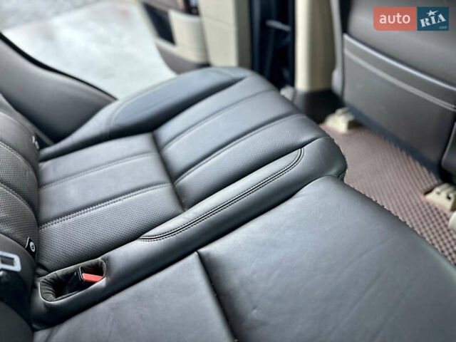 Серый Ленд Ровер Рендж Ровер, объемом двигателя 4.37 л и пробегом 100 тыс. км за 42000 $, фото 47 на Automoto.ua