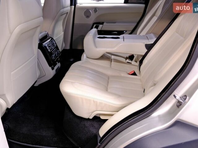 Сірий Ленд Ровер Рендж Ровер, об'ємом двигуна 4.37 л та пробігом 227 тис. км за 31900 $, фото 32 на Automoto.ua