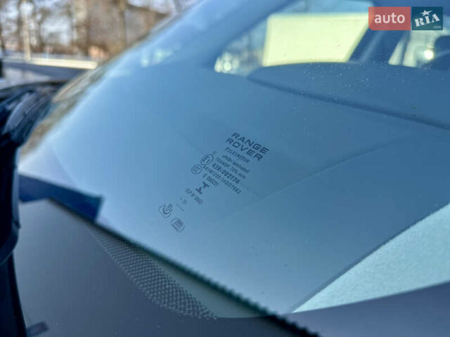 Серый Ленд Ровер Рендж Ровер, объемом двигателя 4.37 л и пробегом 100 тыс. км за 42000 $, фото 61 на Automoto.ua