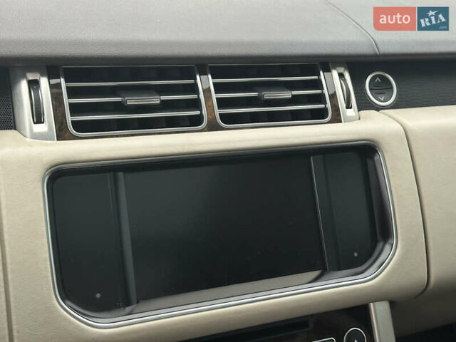 Сірий Ленд Ровер Рендж Ровер, об'ємом двигуна 4.37 л та пробігом 181 тис. км за 34500 $, фото 78 на Automoto.ua