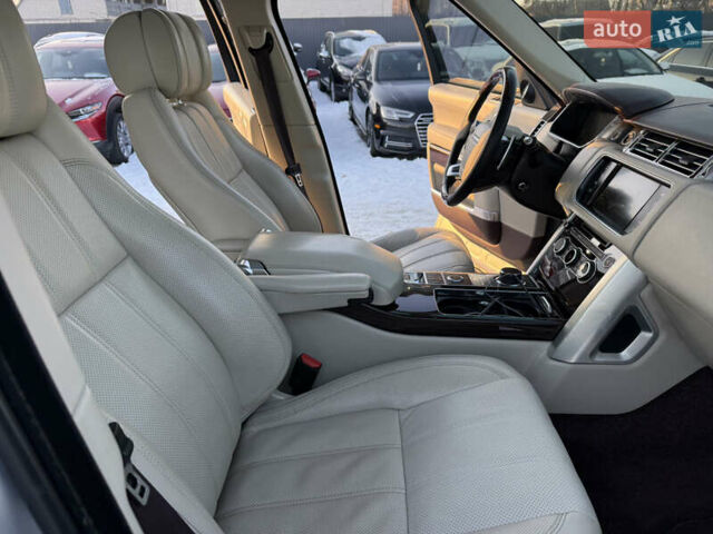Сірий Ленд Ровер Рендж Ровер, об'ємом двигуна 5 л та пробігом 154 тис. км за 44999 $, фото 15 на Automoto.ua