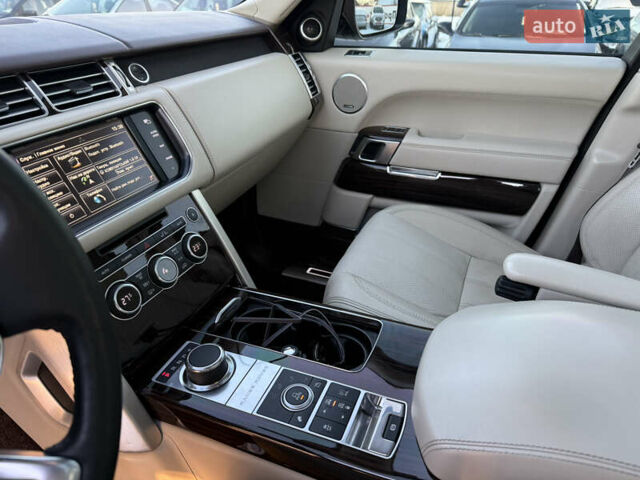 Сірий Ленд Ровер Рендж Ровер, об'ємом двигуна 5 л та пробігом 154 тис. км за 44999 $, фото 23 на Automoto.ua
