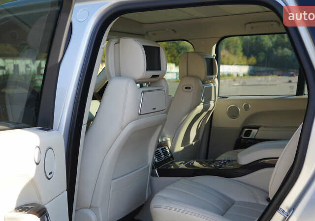 Серый Ленд Ровер Рендж Ровер, объемом двигателя 5 л и пробегом 140 тыс. км за 39999 $, фото 29 на Automoto.ua