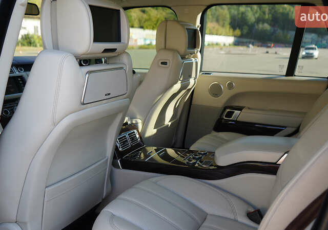 Серый Ленд Ровер Рендж Ровер, объемом двигателя 5 л и пробегом 140 тыс. км за 39999 $, фото 8 на Automoto.ua