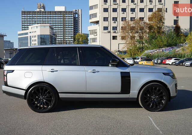 Серый Ленд Ровер Рендж Ровер, объемом двигателя 5 л и пробегом 140 тыс. км за 39999 $, фото 4 на Automoto.ua