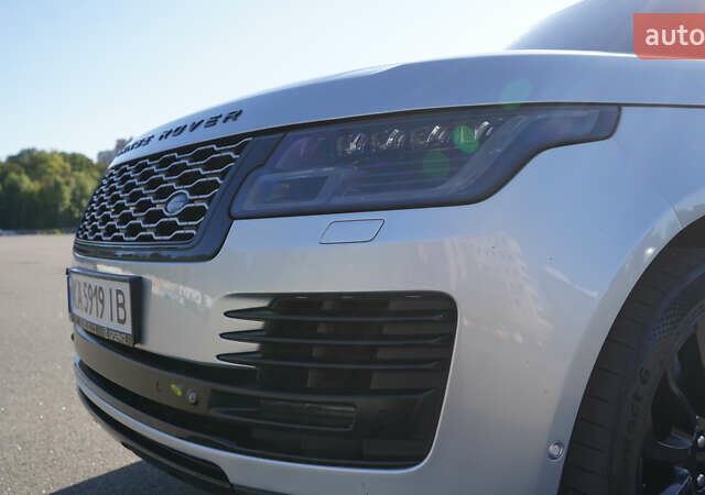 Серый Ленд Ровер Рендж Ровер, объемом двигателя 5 л и пробегом 140 тыс. км за 39999 $, фото 11 на Automoto.ua