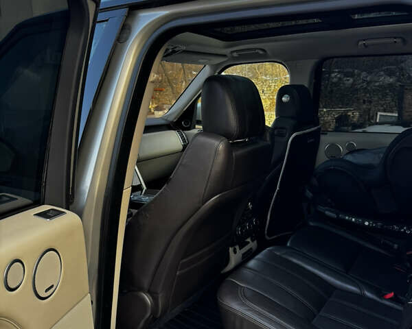 Серый Ленд Ровер Рендж Ровер, объемом двигателя 3 л и пробегом 274 тыс. км за 24000 $, фото 17 на Automoto.ua