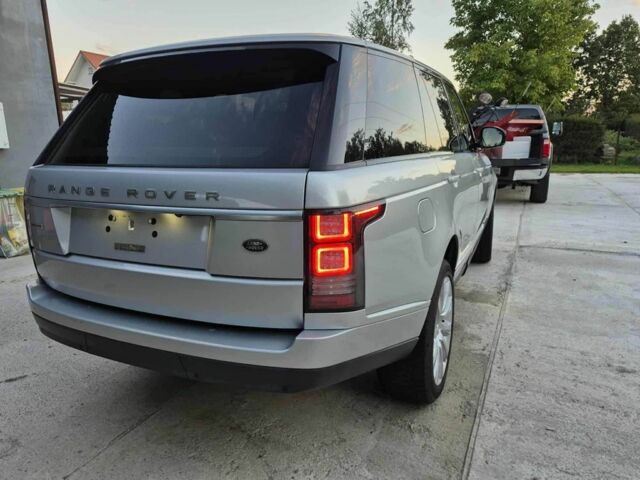 Серый Ленд Ровер Рендж Ровер, объемом двигателя 0 л и пробегом 120 тыс. км за 27000 $, фото 3 на Automoto.ua