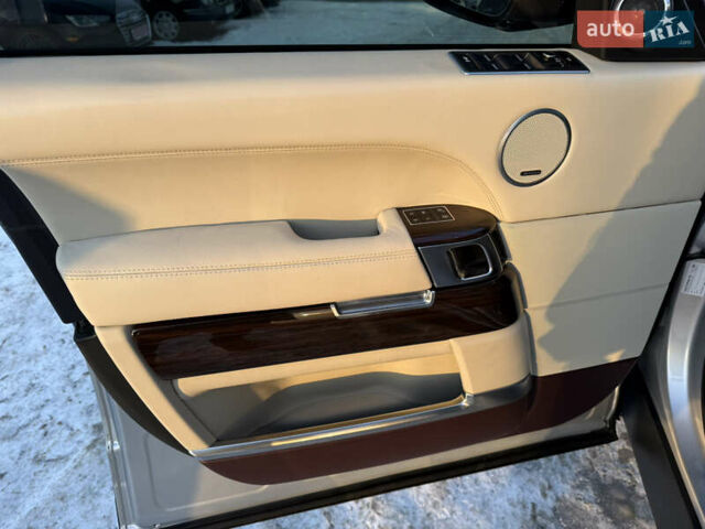 Сірий Ленд Ровер Рендж Ровер, об'ємом двигуна 5 л та пробігом 154 тис. км за 44999 $, фото 19 на Automoto.ua