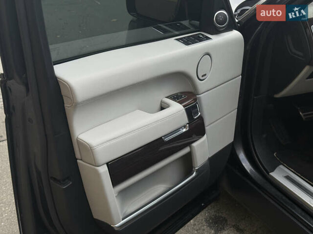 Сірий Ленд Ровер Рендж Ровер, об'ємом двигуна 4.37 л та пробігом 355 тис. км за 29000 $, фото 16 на Automoto.ua