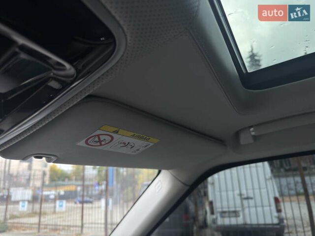 Сірий Ленд Ровер Рендж Ровер, об'ємом двигуна 4.37 л та пробігом 355 тис. км за 29000 $, фото 39 на Automoto.ua