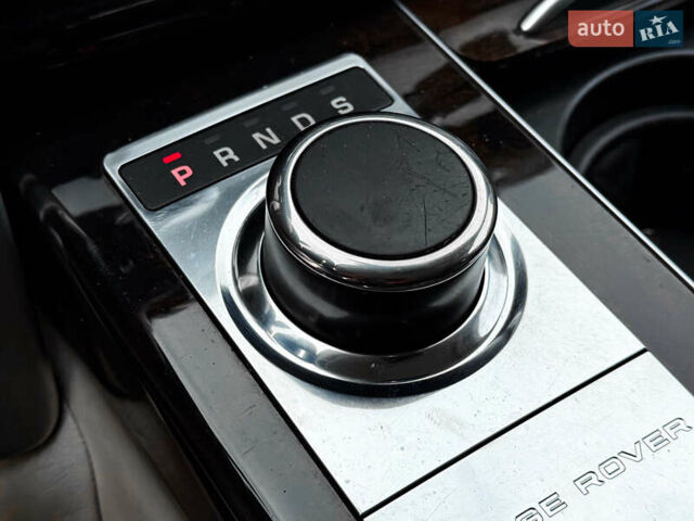 Серый Ленд Ровер Рендж Ровер, объемом двигателя 4.37 л и пробегом 280 тыс. км за 23000 $, фото 26 на Automoto.ua
