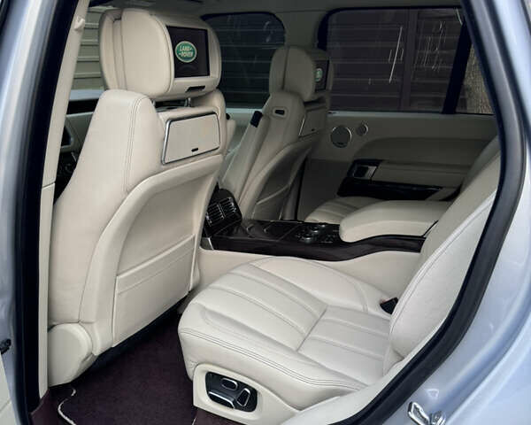 Серый Ленд Ровер Рендж Ровер, объемом двигателя 5 л и пробегом 140 тыс. км за 39999 $, фото 33 на Automoto.ua